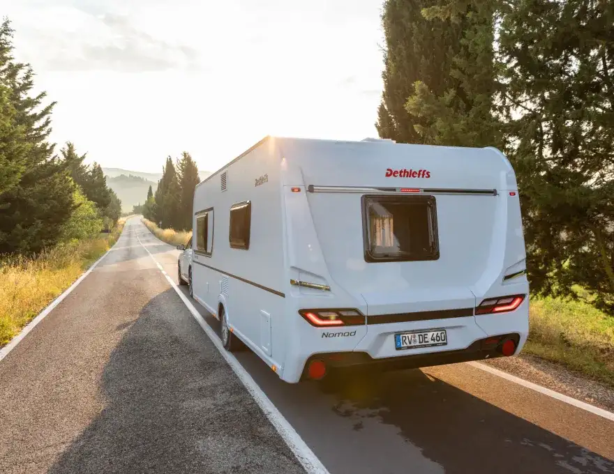 JAN VAN SCHAFFELAAR CARAVANS