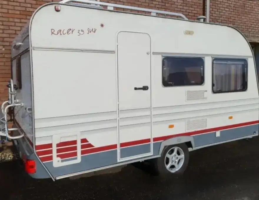 Homecar racer 39 met stapelbed 