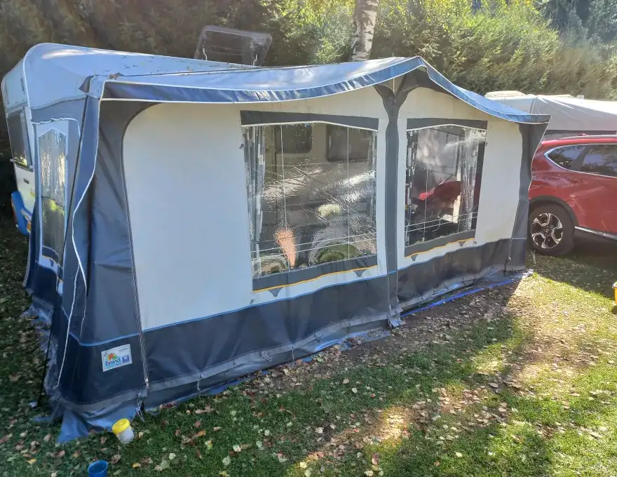 TE KOOP zeer nette knaus blue line 450