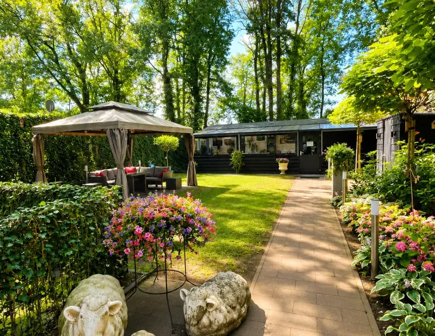 Prachtige stacaravan met prachtige tuin