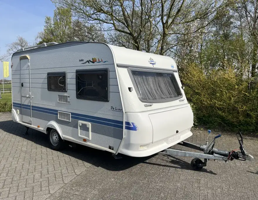 Hobby De Luxe 440