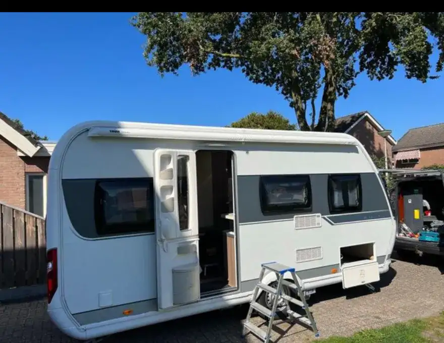 Hobby 455 UF 2014 De Luxe