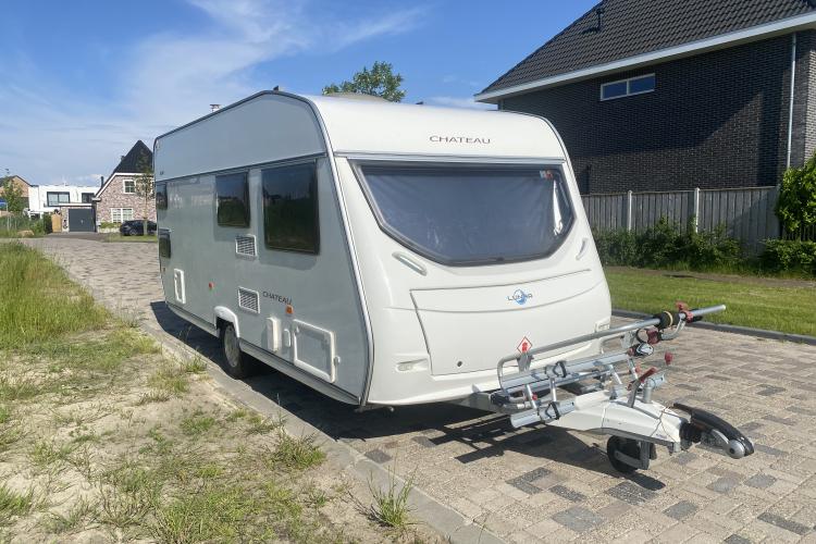 Caravan met airco en stapelbed