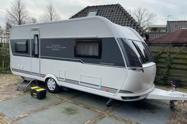 Top caravan 