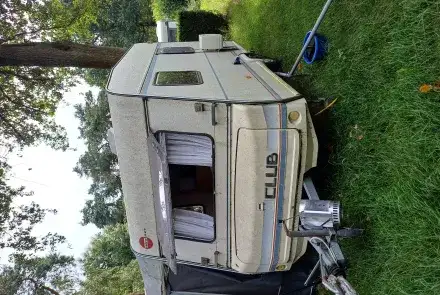 Te koop Bürstner Club 390 TN - caravan te koop
