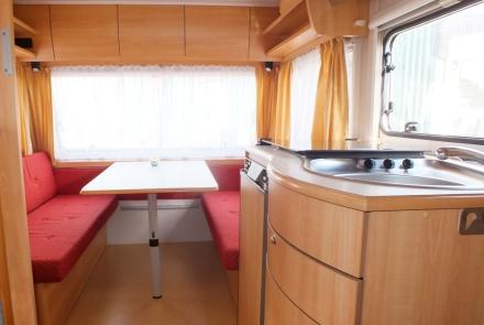 Homecar racer 39 met stapelbed - caravan te koop