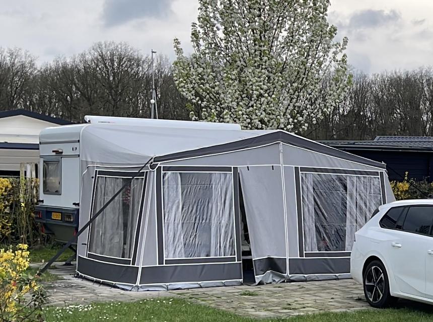 Caravan kip sunline41